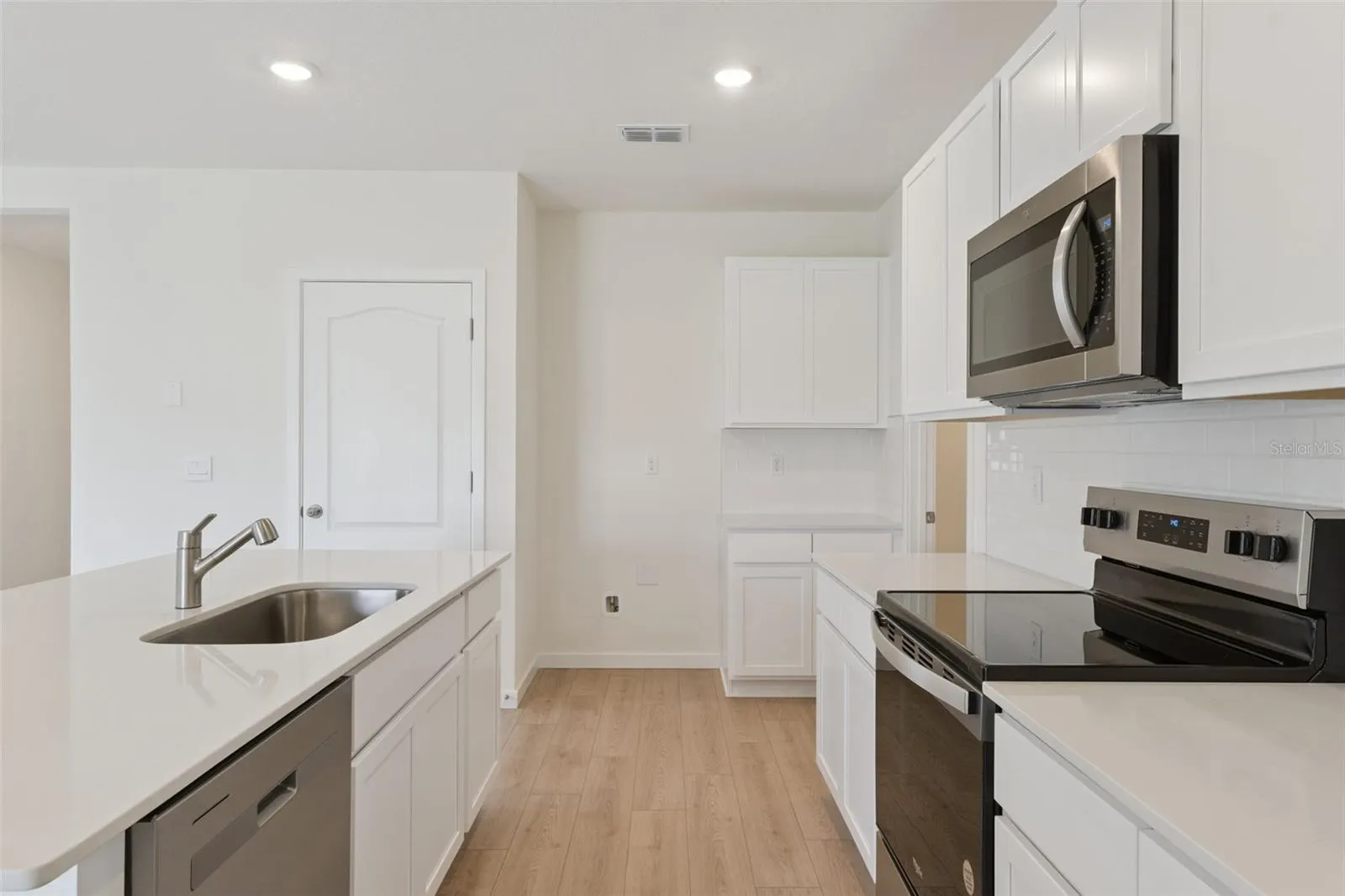 3134 HOUSE FINCH RD