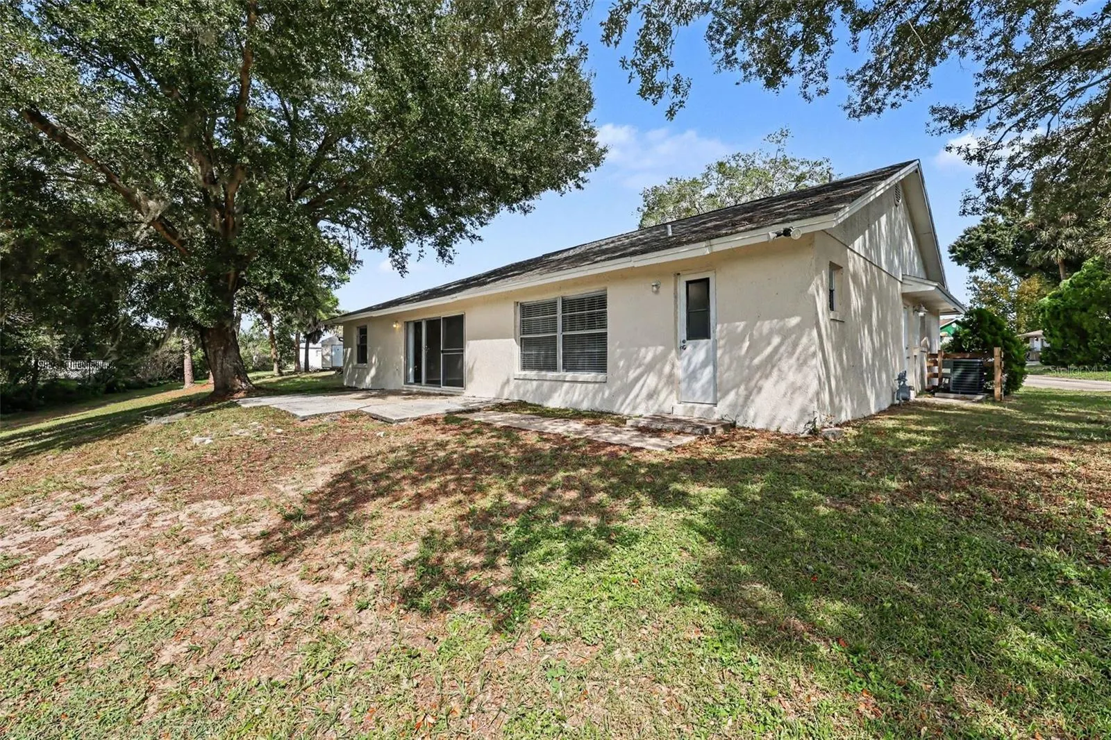 980 ABBY RIDGE CT