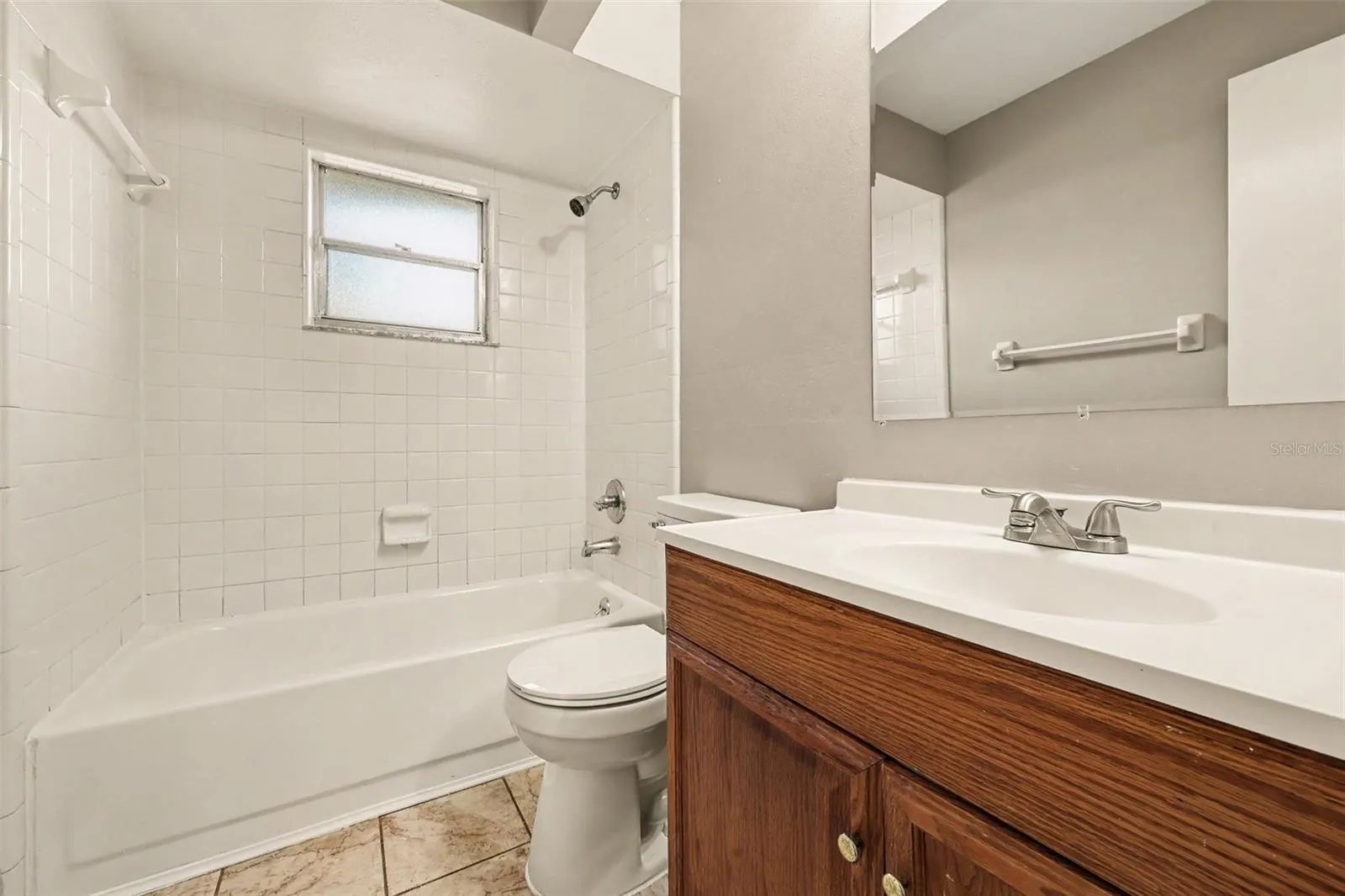980 ABBY RIDGE CT