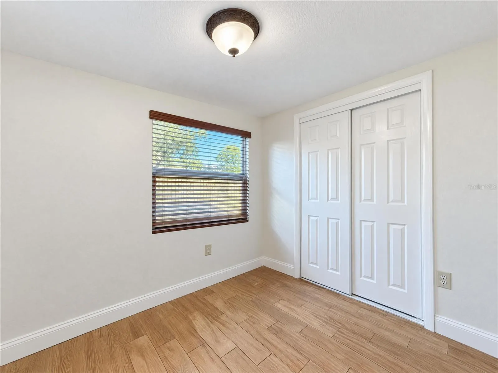 3205 W ROGERS AVE