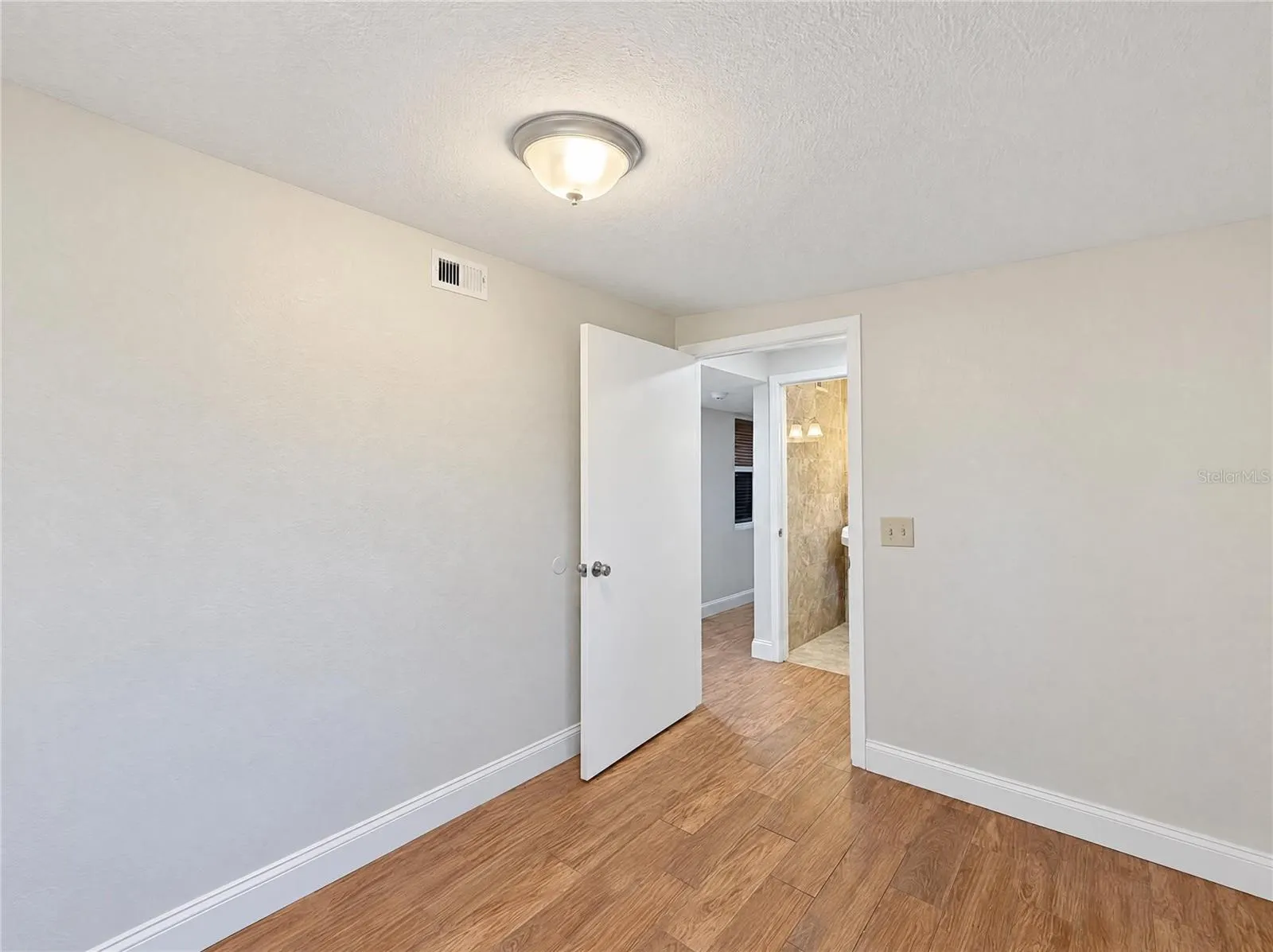 3205 W ROGERS AVE