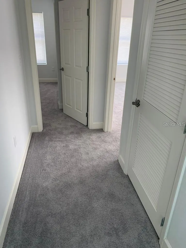 633 LAKE SHORE PKWY