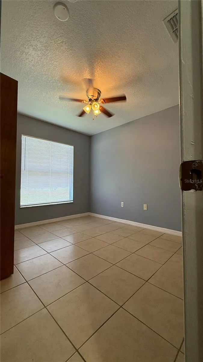 404 SPIKE CT