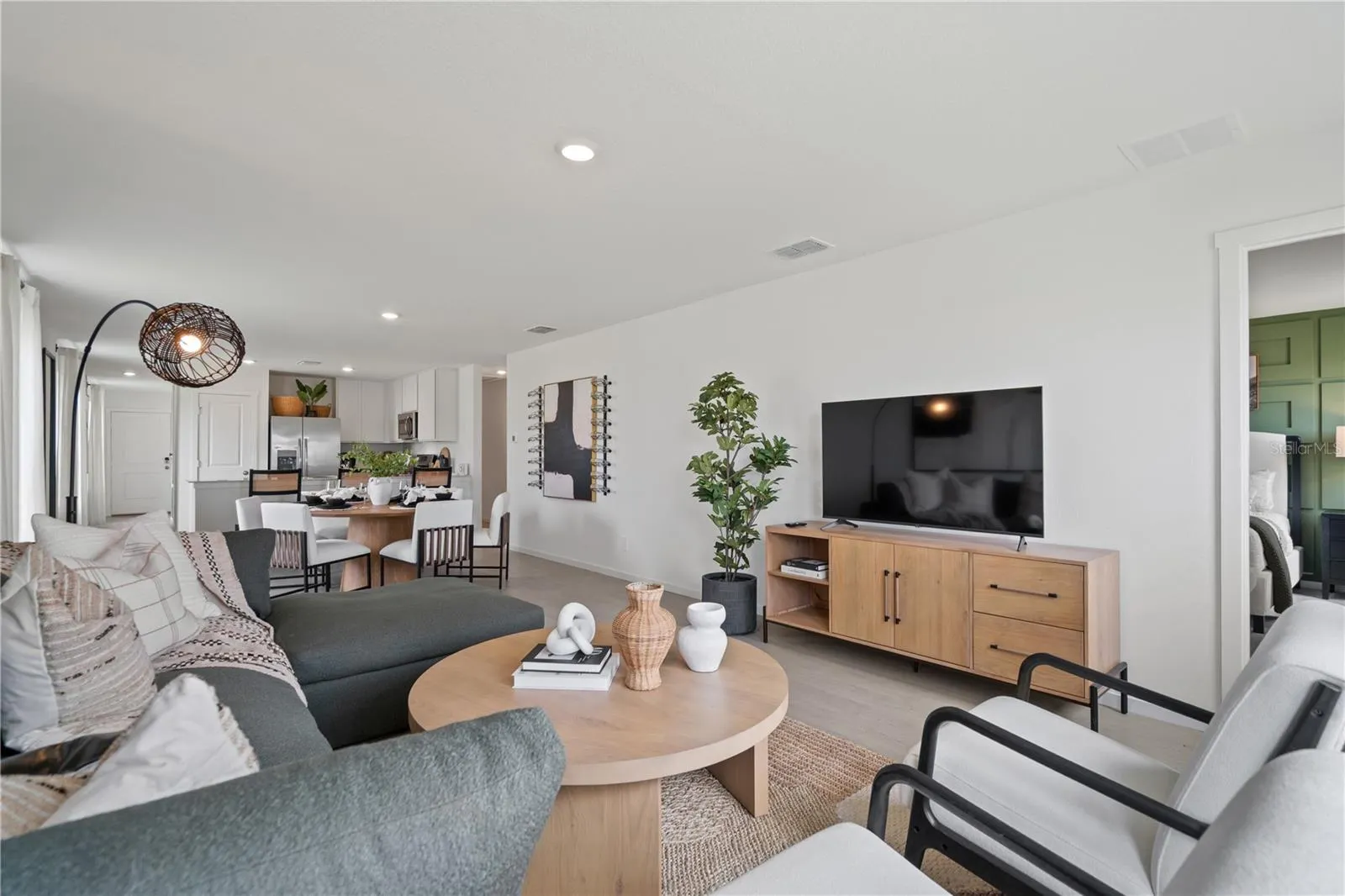 5704 PORTICO PL