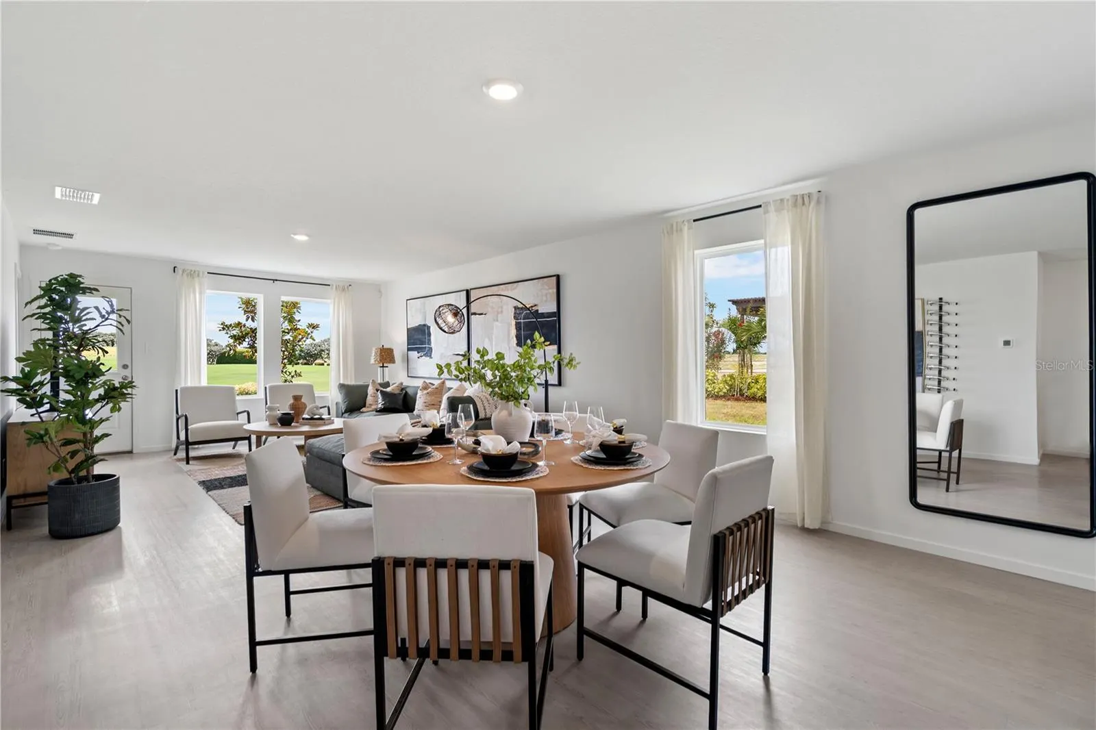 5704 PORTICO PL