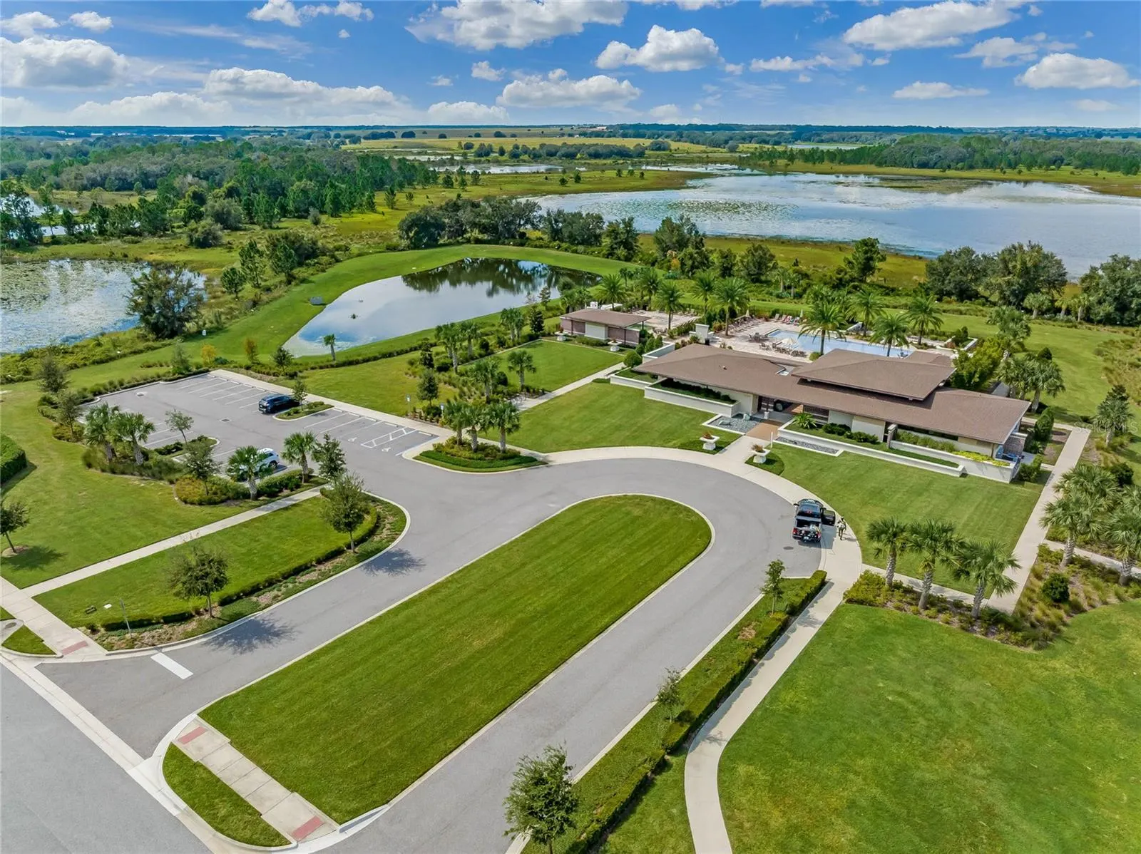 16396 PRAIRIE SCHOOL DR