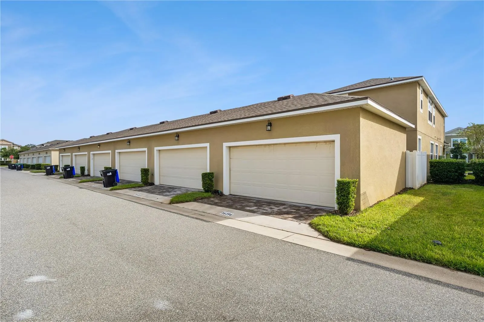 16396 PRAIRIE SCHOOL DR