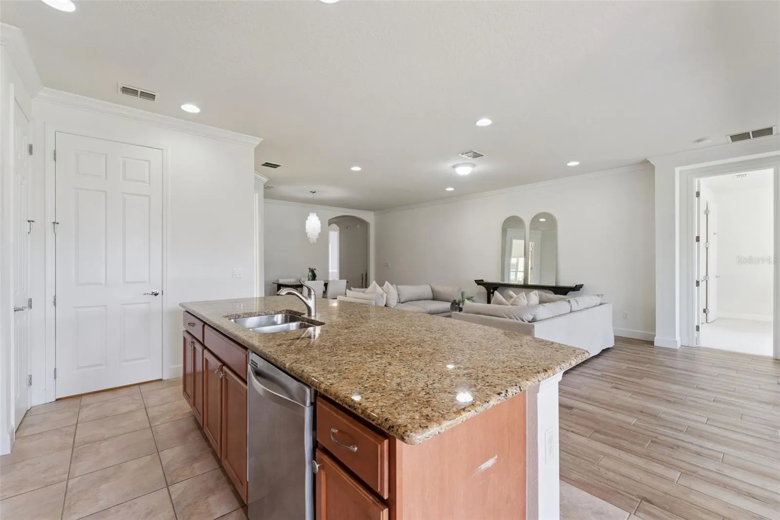 11824 PADUA LN