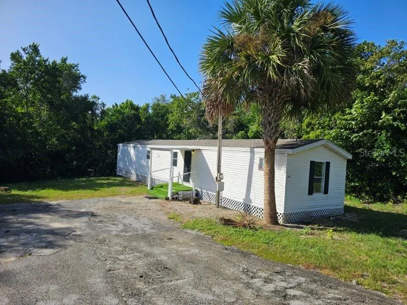 2030 SMITH AVE