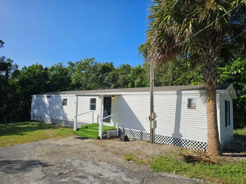 2030 SMITH AVE