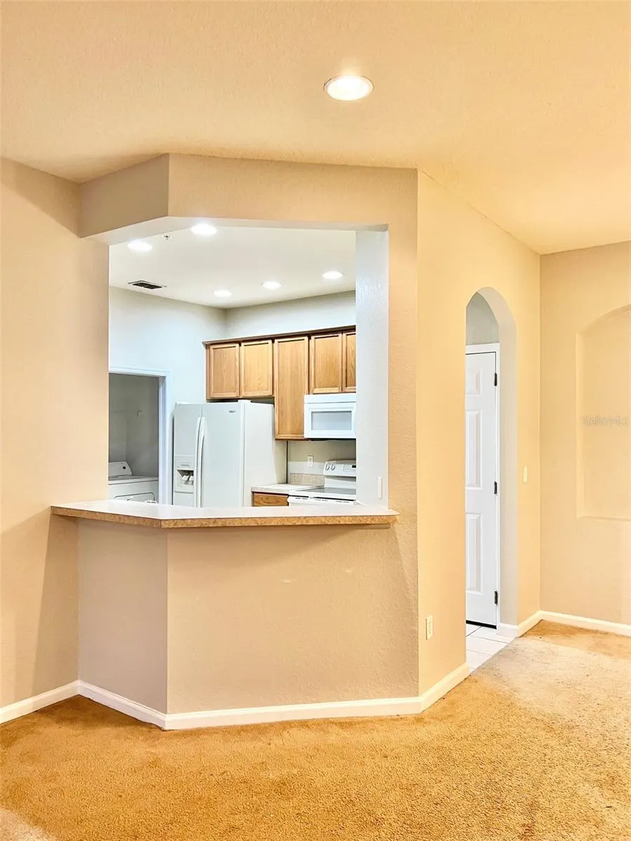 3000 LAUREL PARK LN #101 #101