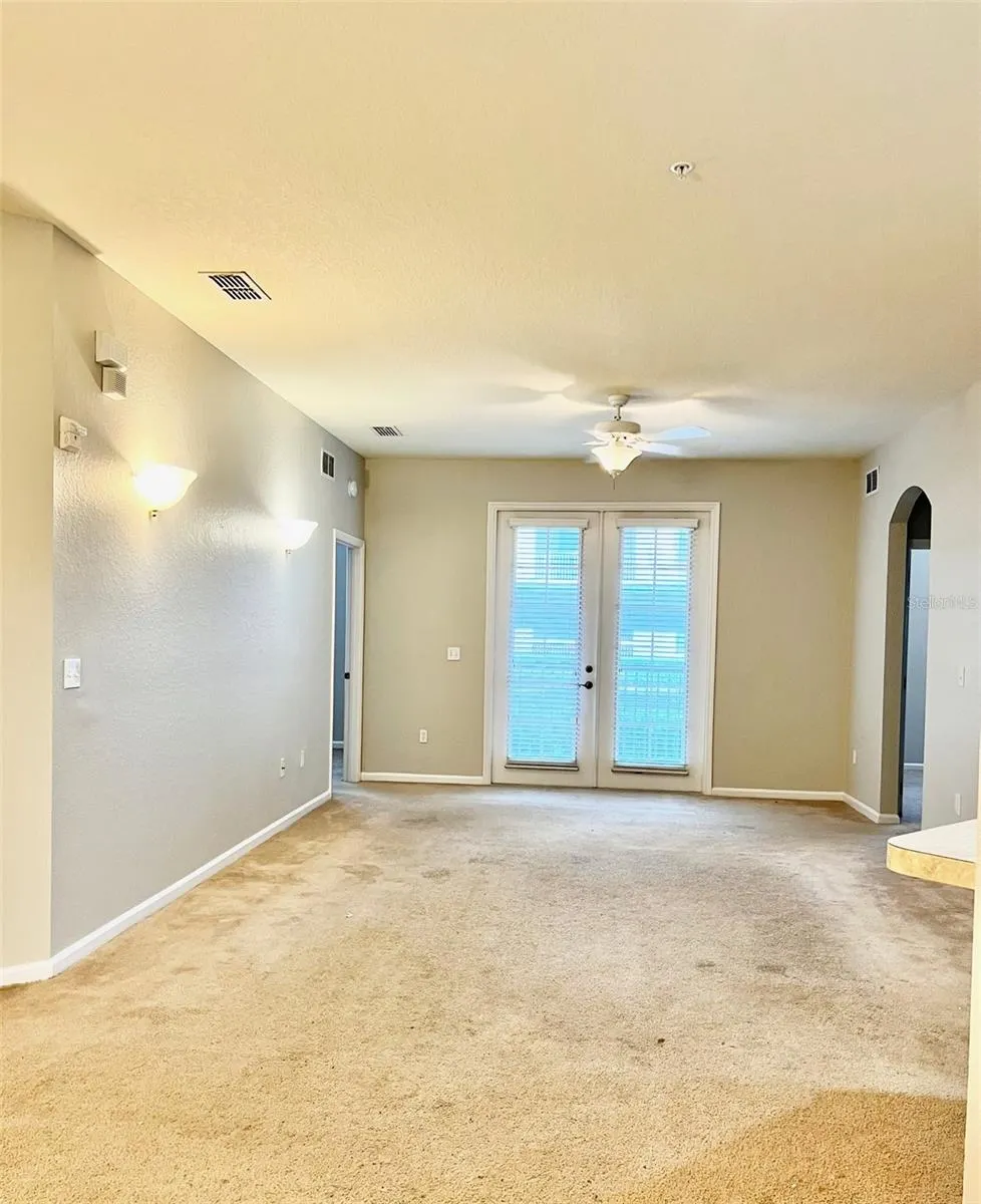 3000 LAUREL PARK LN #101 #101
