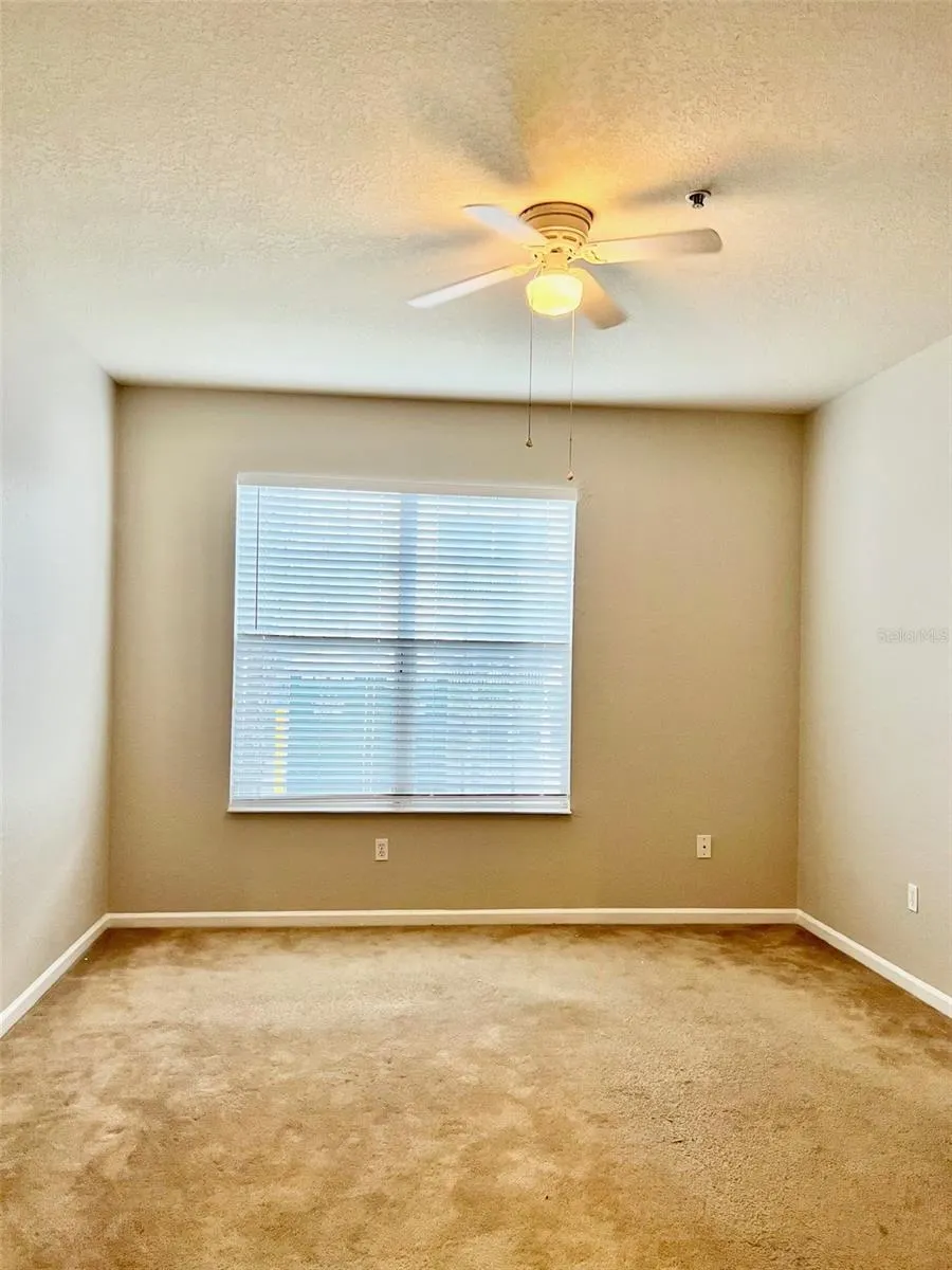 3000 LAUREL PARK LN #101 #101