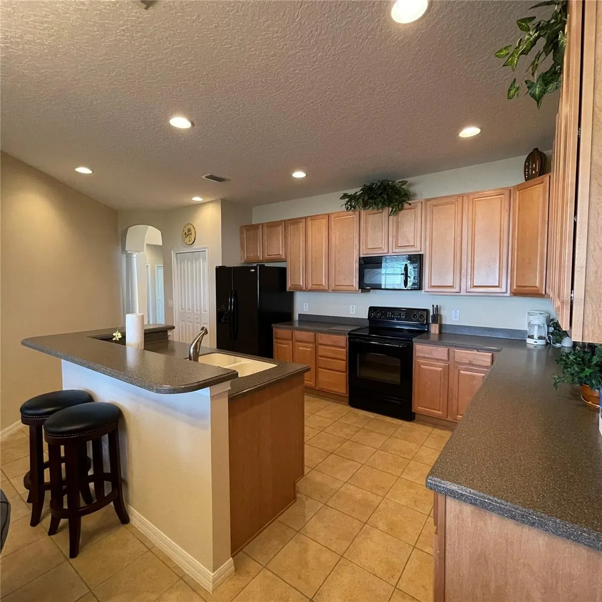 353 VILLA SORRENTO CIR