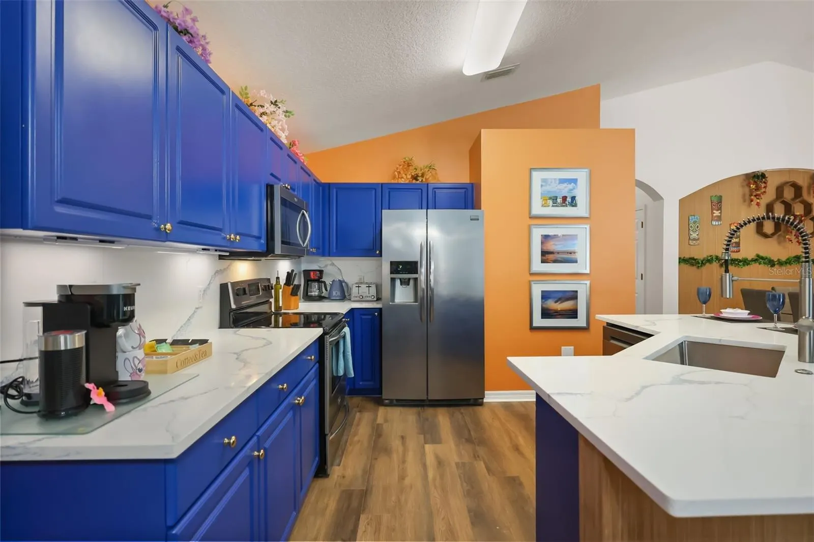 757 BALMORAL DR