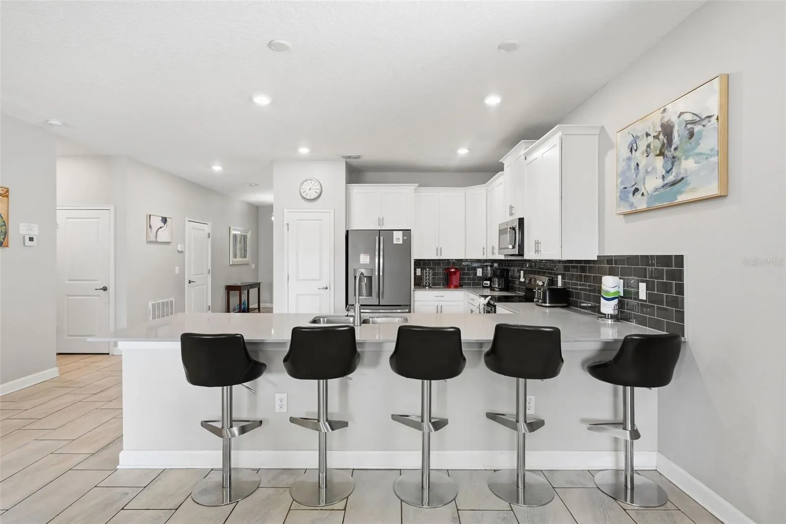 1670 MOON VALLEY DR