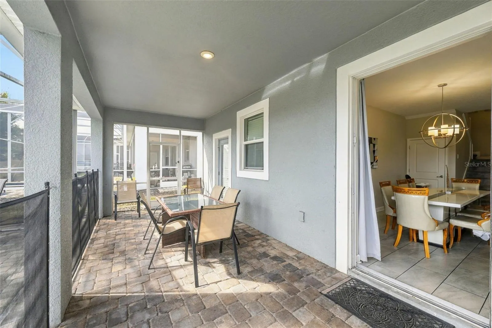 1670 MOON VALLEY DR
