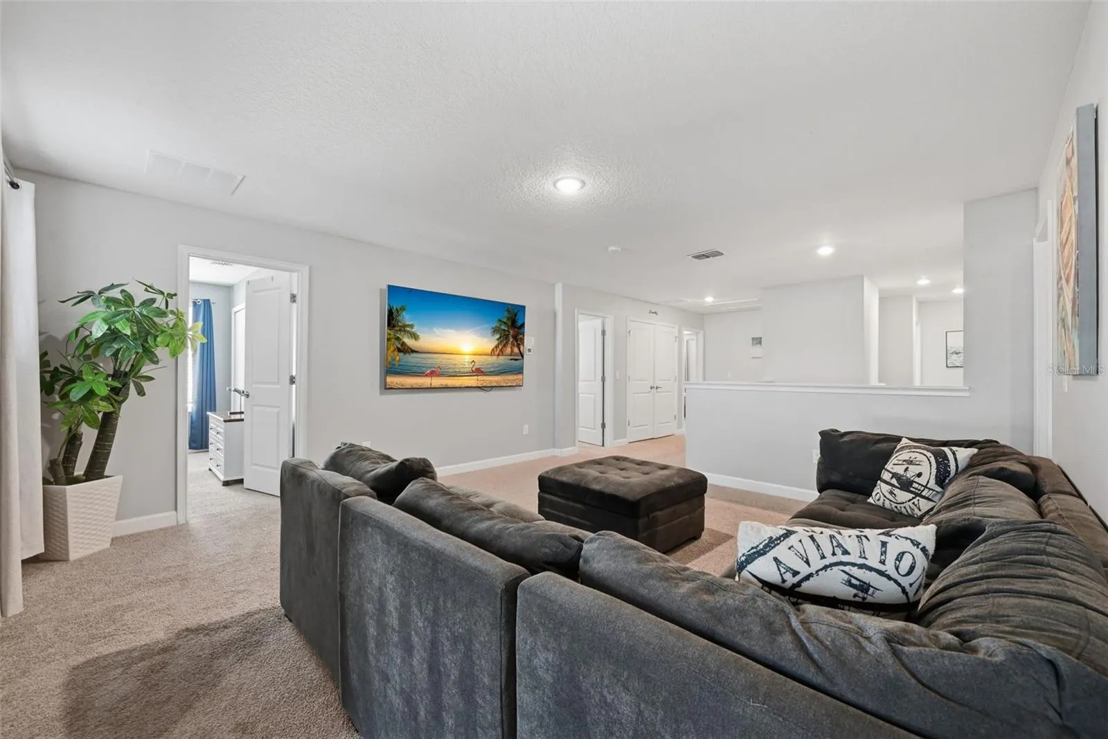 1670 MOON VALLEY DR