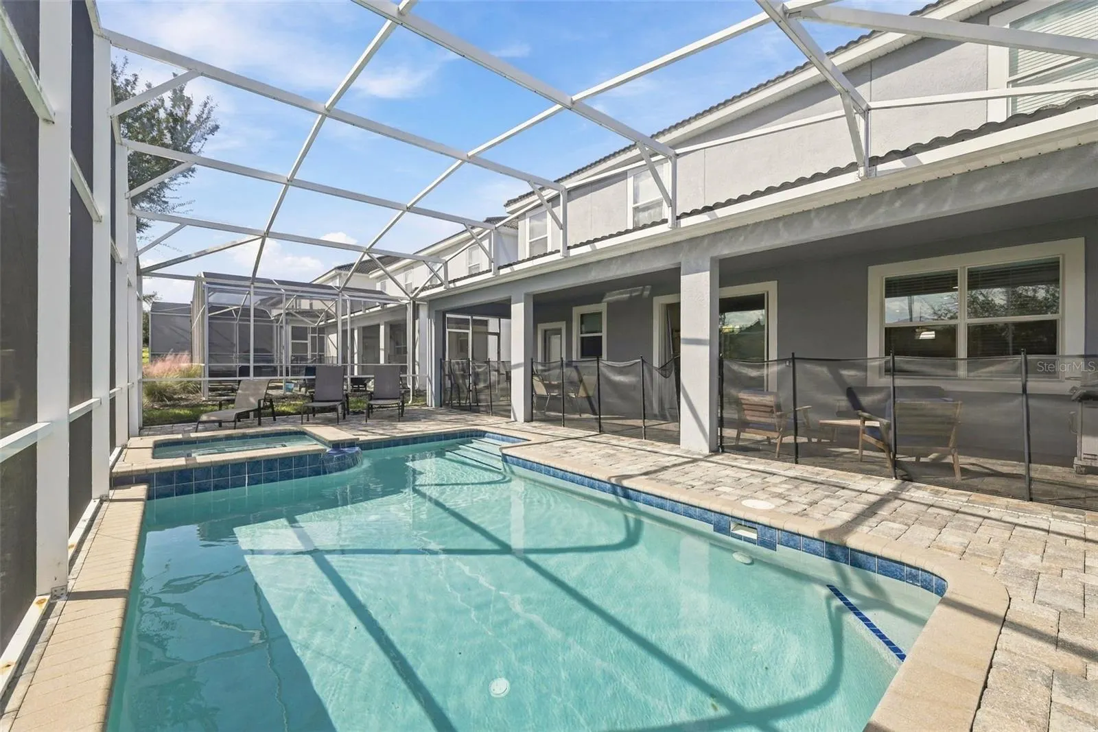 1670 MOON VALLEY DR