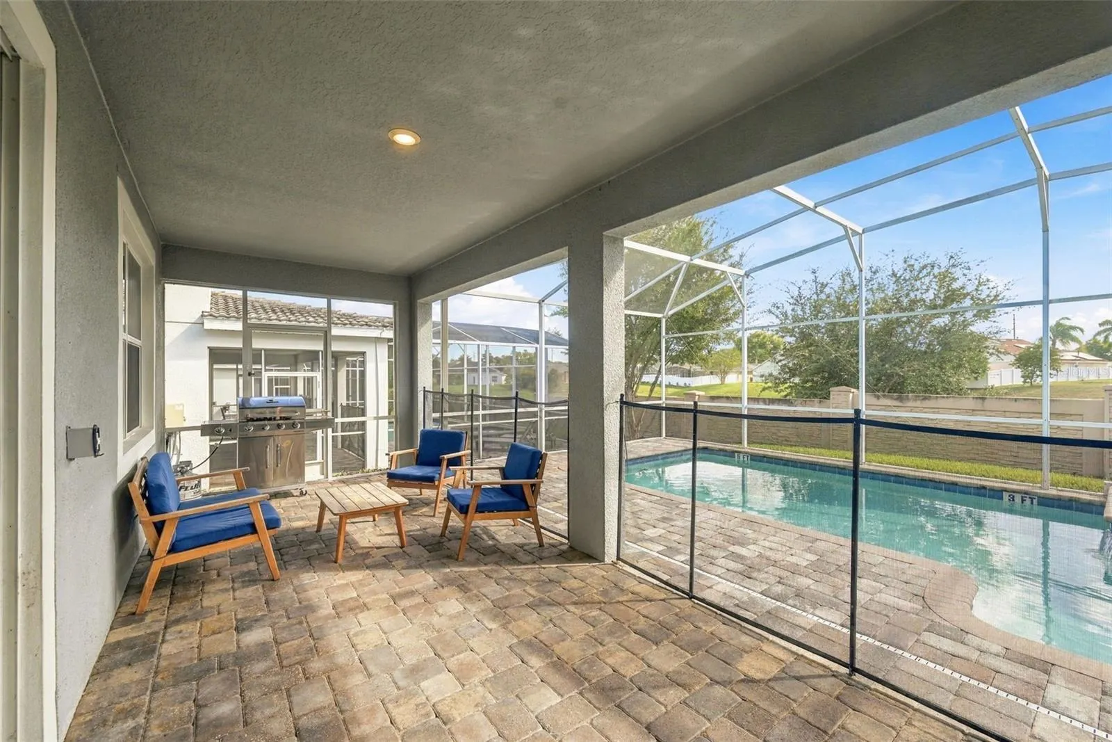 1670 MOON VALLEY DR