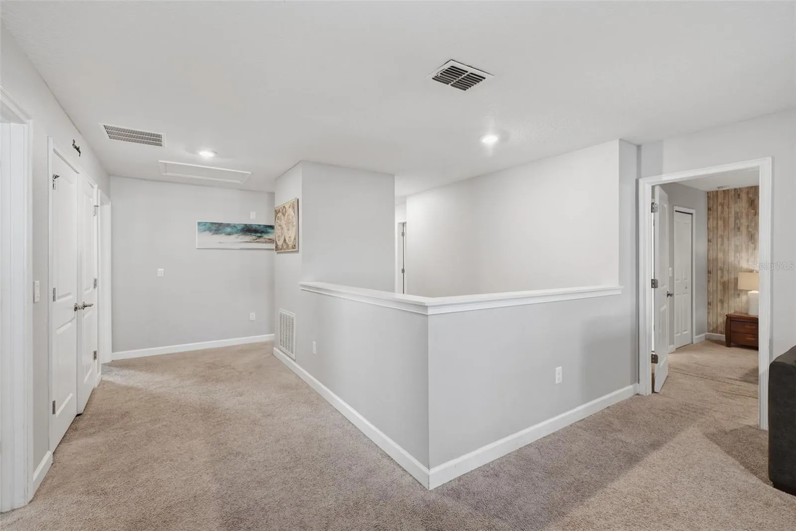 1670 MOON VALLEY DR