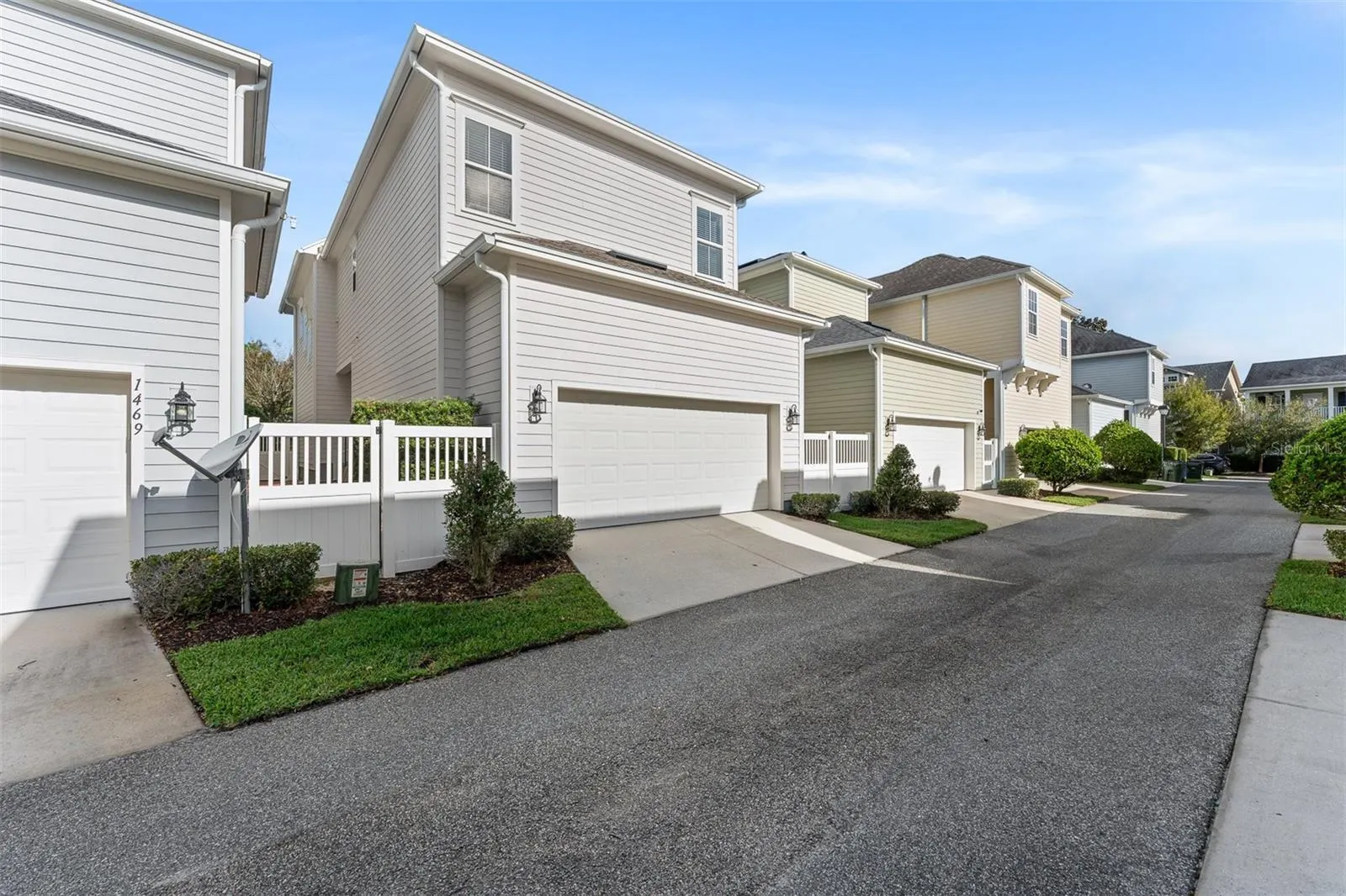 1459 RESOLUTE ST