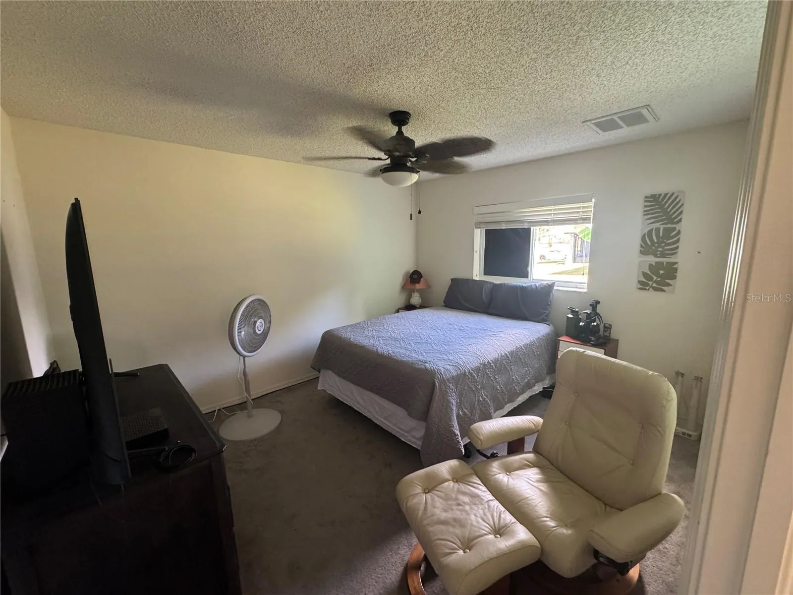 6104 W WAYWARD WIND LOOP