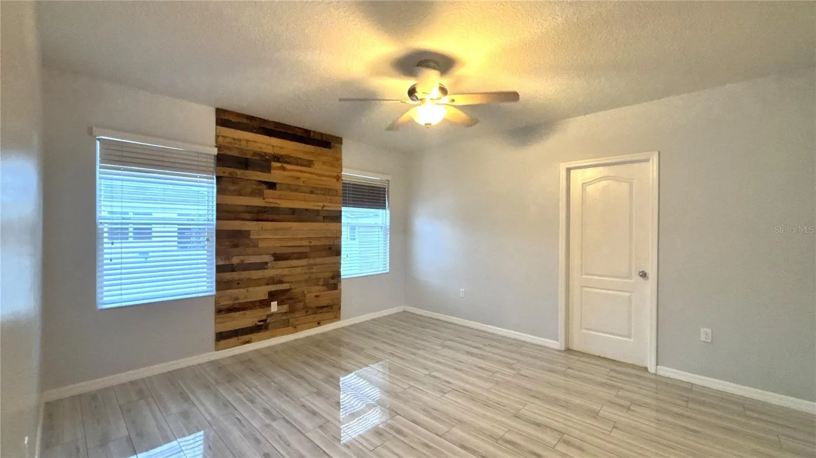 1413 WALLACE MANOR PASS