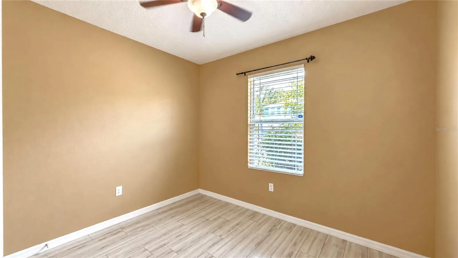 1413 WALLACE MANOR PASS