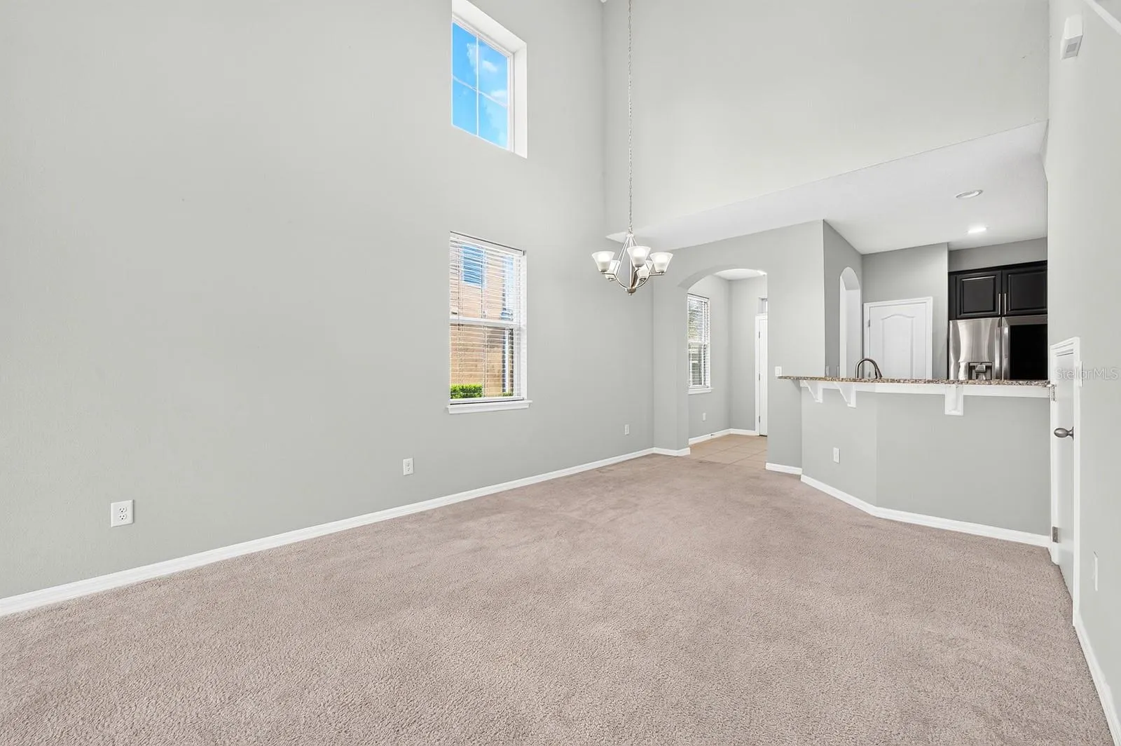 2128 LENNOX DALE LN