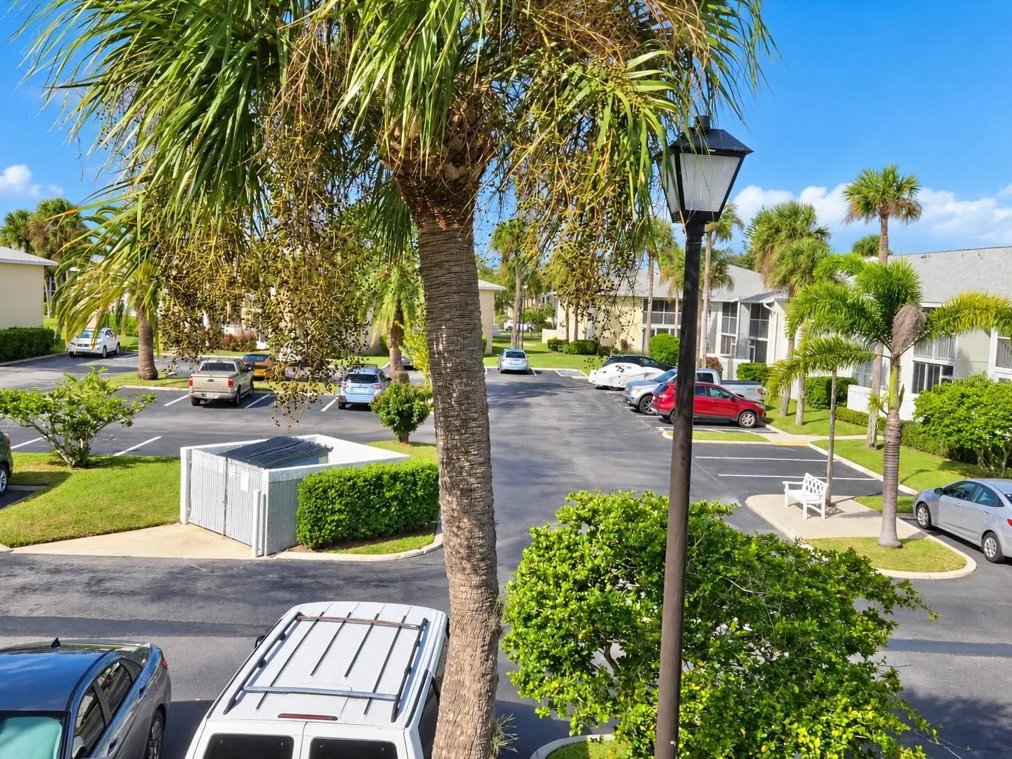 975 SONESTA AVE NE #201 #201