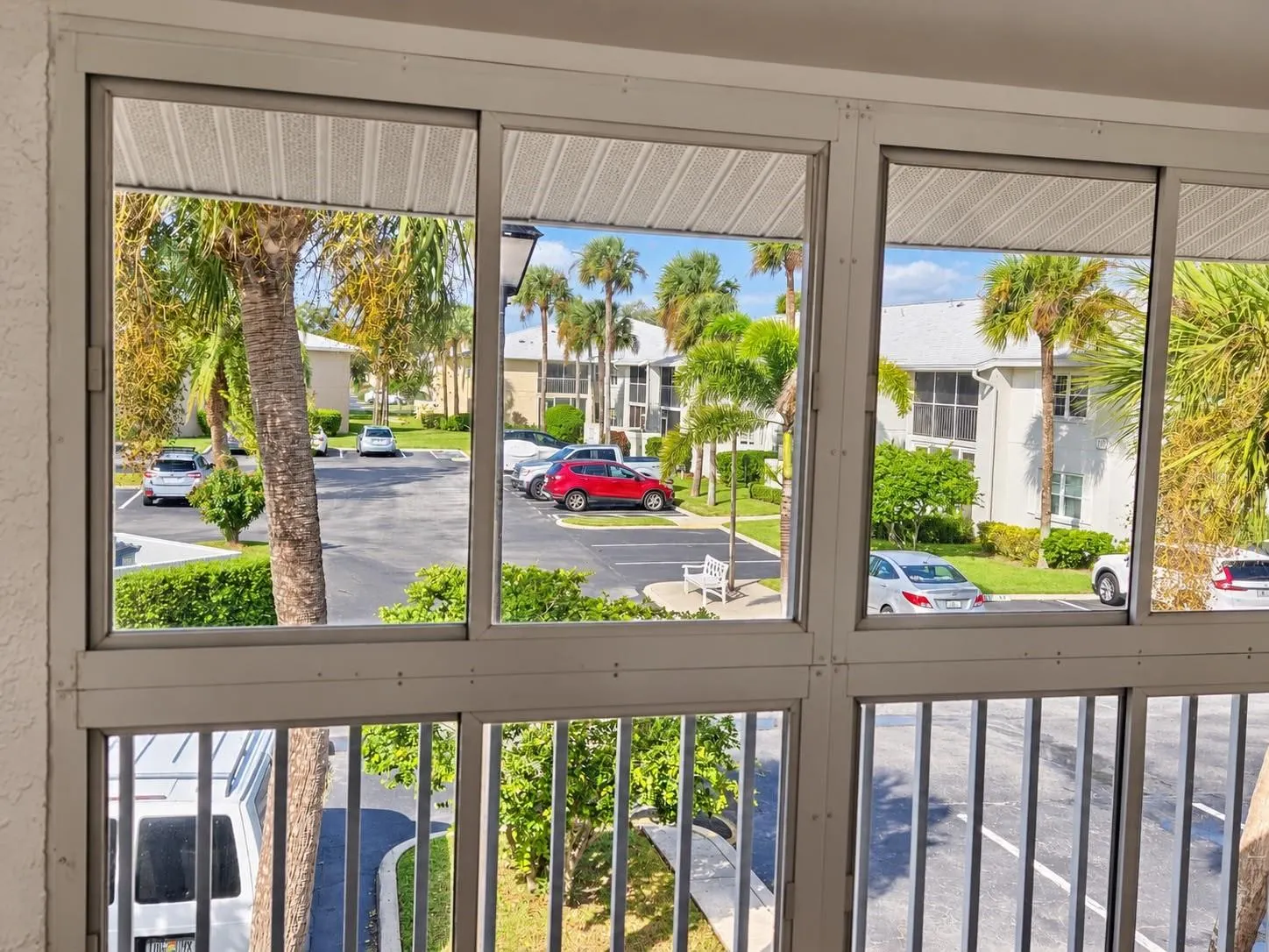 975 SONESTA AVE NE #201 #201