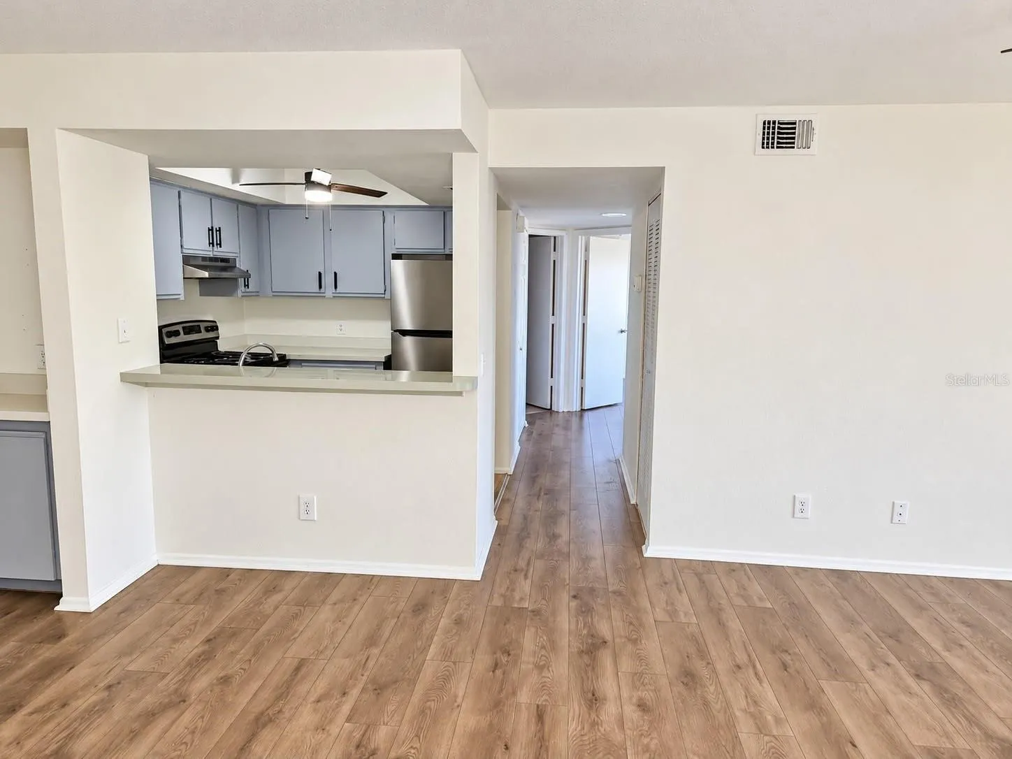 975 SONESTA AVE NE #201 #201
