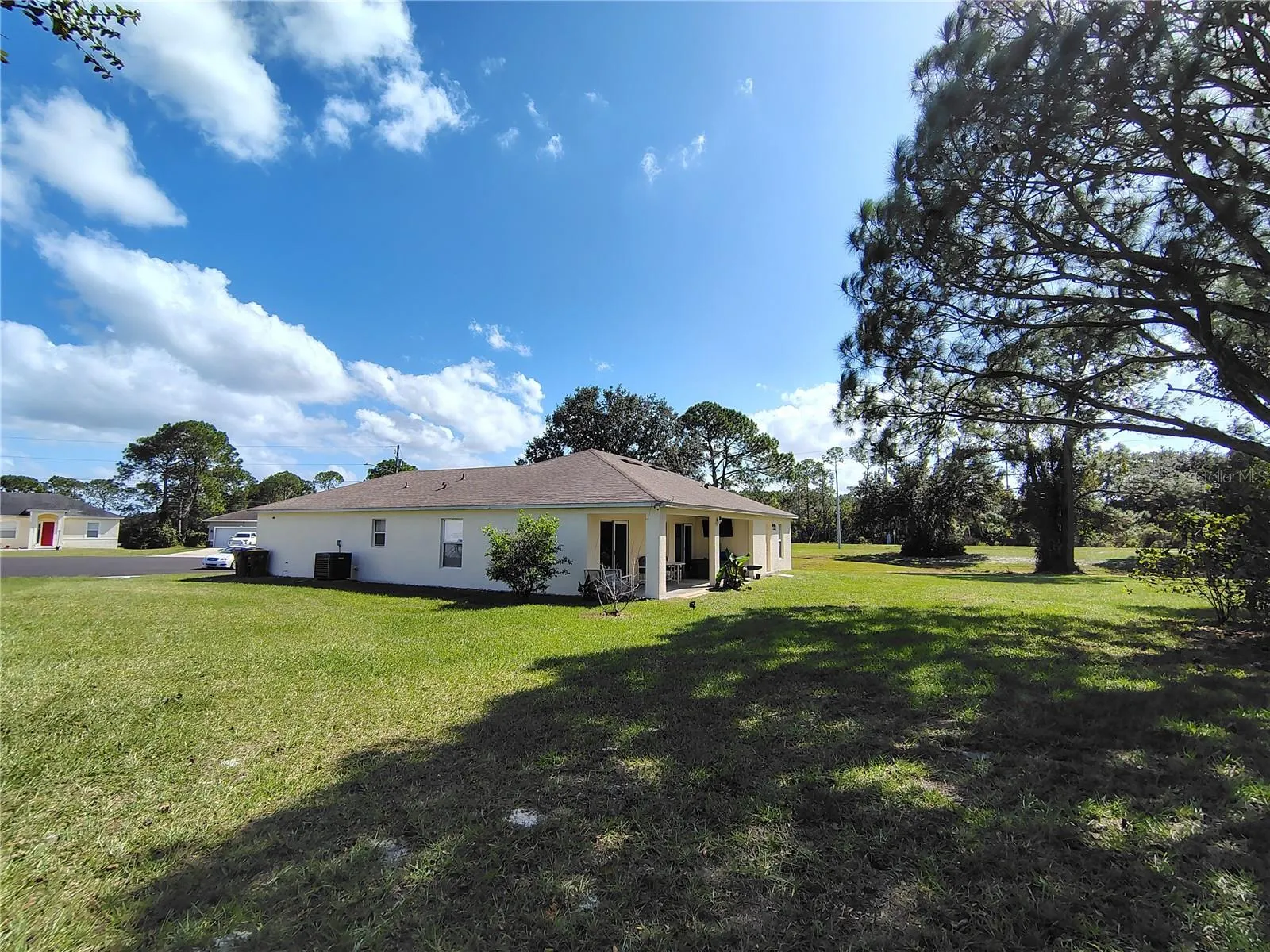 36 SAWFISH LN