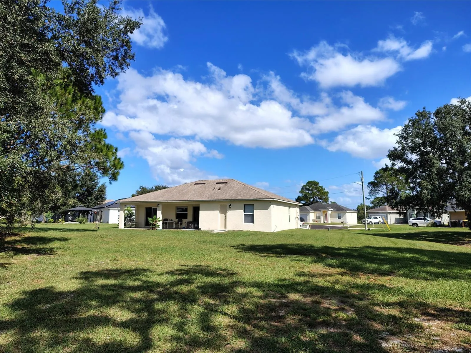 36 SAWFISH LN