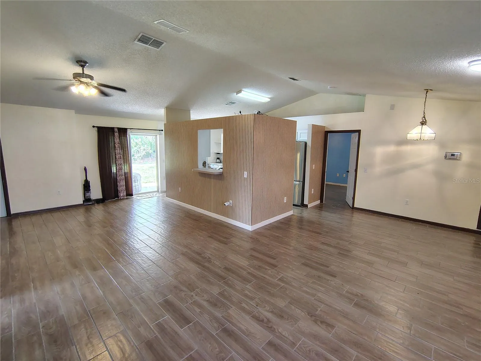 36 SAWFISH LN
