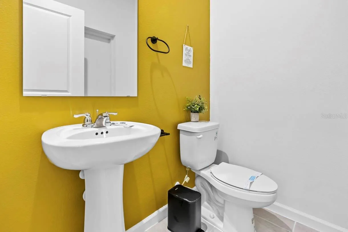 2306 ZABALLINA PL