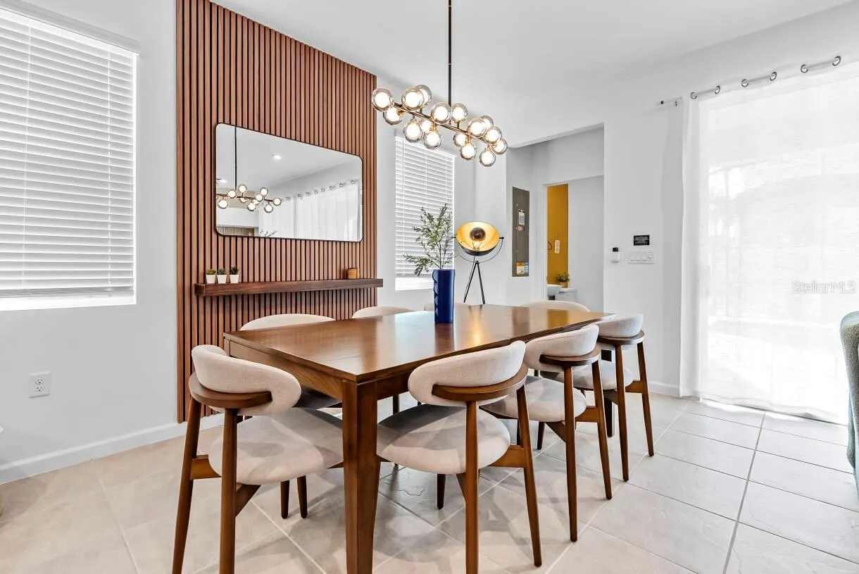2306 ZABALLINA PL