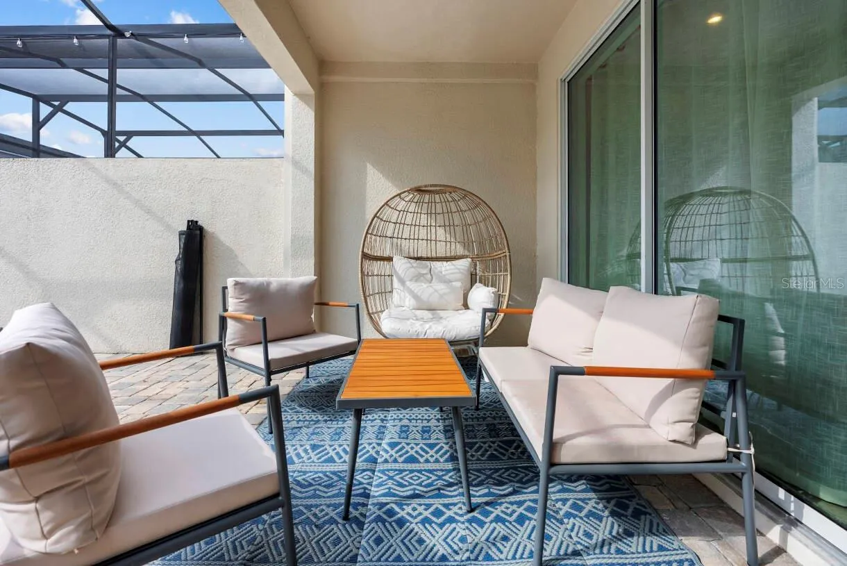 2306 ZABALLINA PL