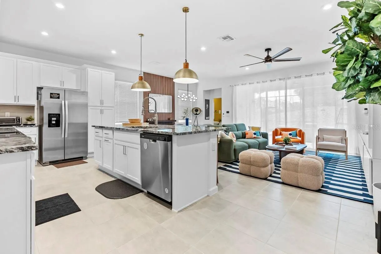 2306 ZABALLINA PL