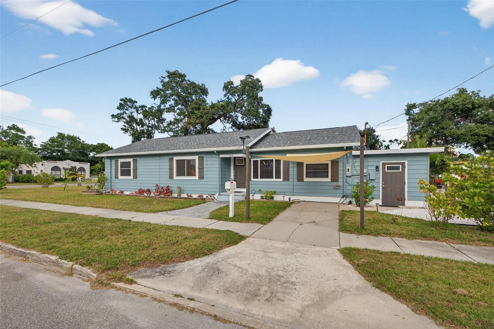 825 46TH ST N ##B ##B