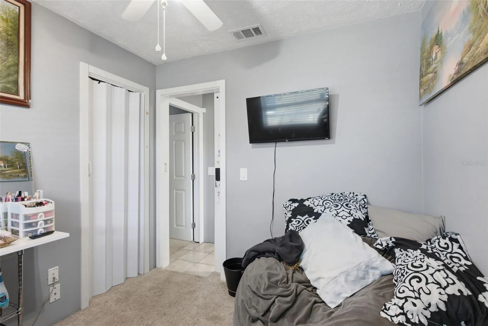 134 GROVE DR