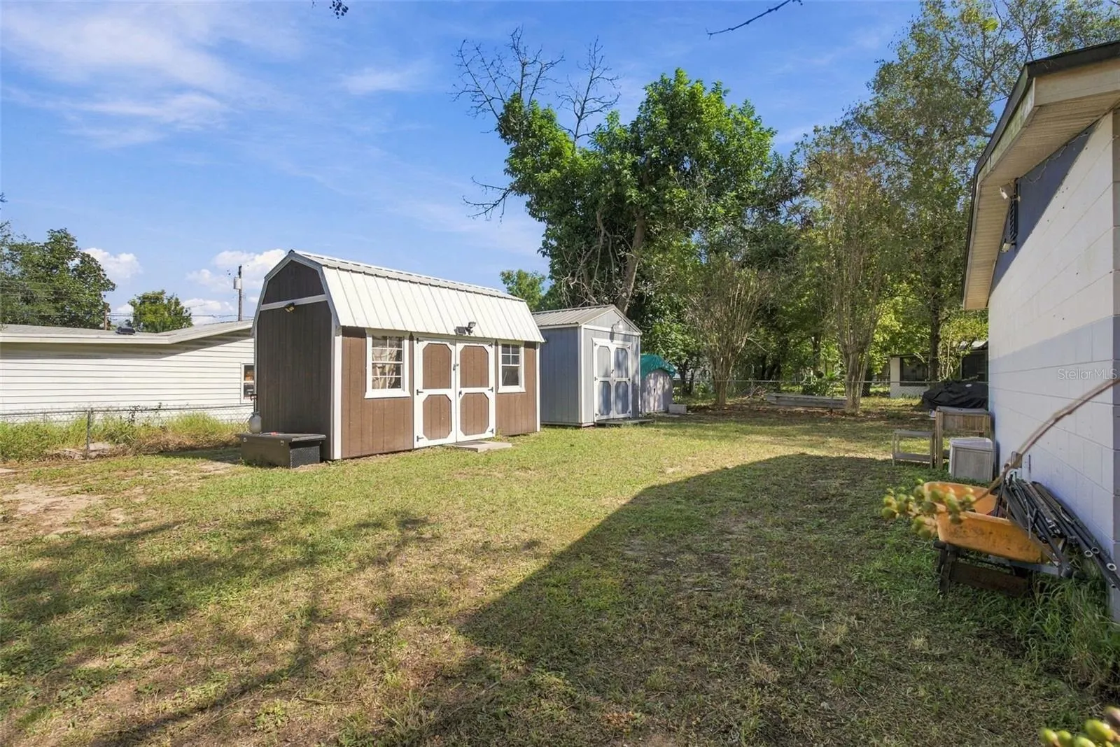 134 GROVE DR