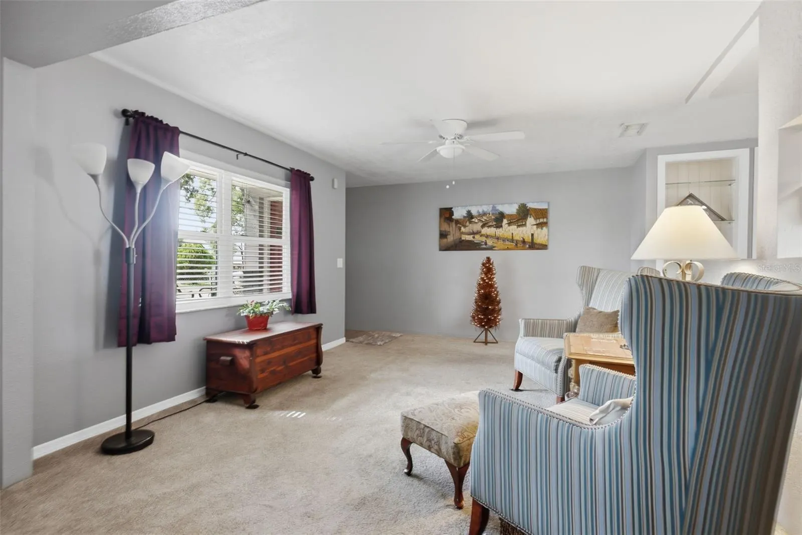 134 GROVE DR