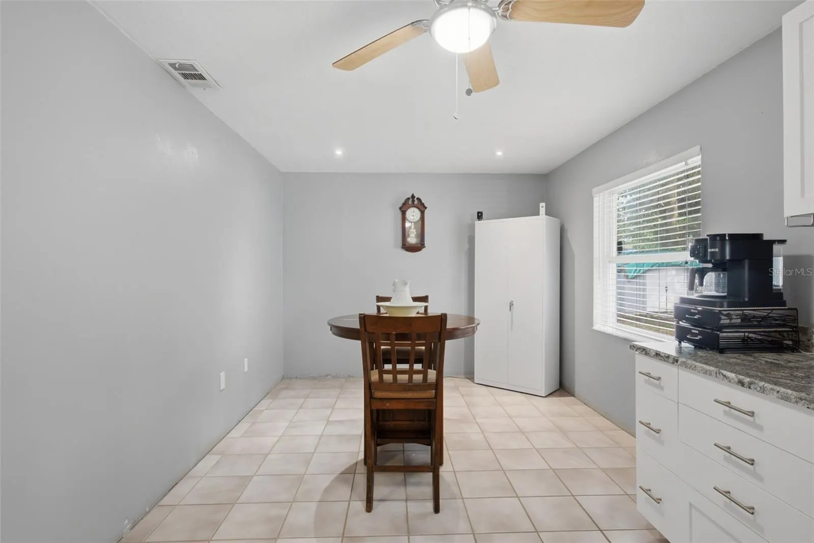 134 GROVE DR