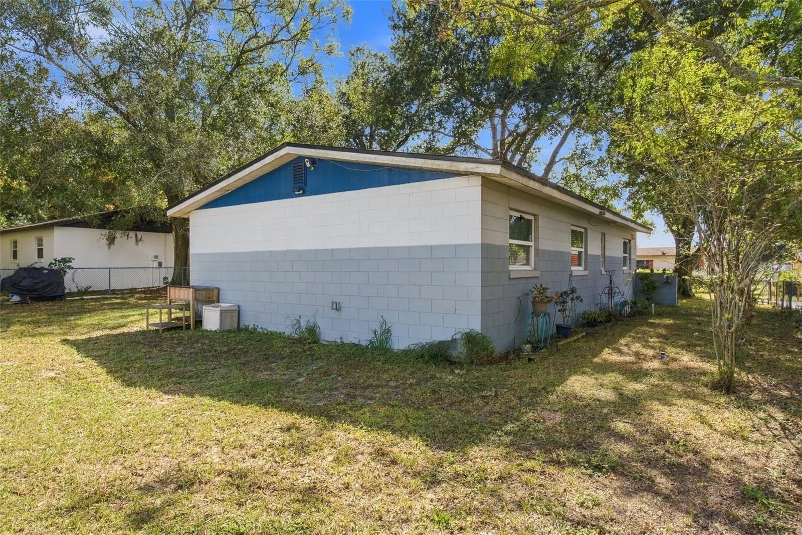 134 GROVE DR