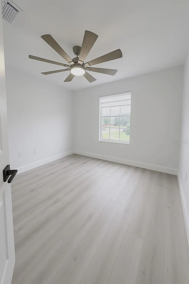 209 SOUTHBRIDGE CIR