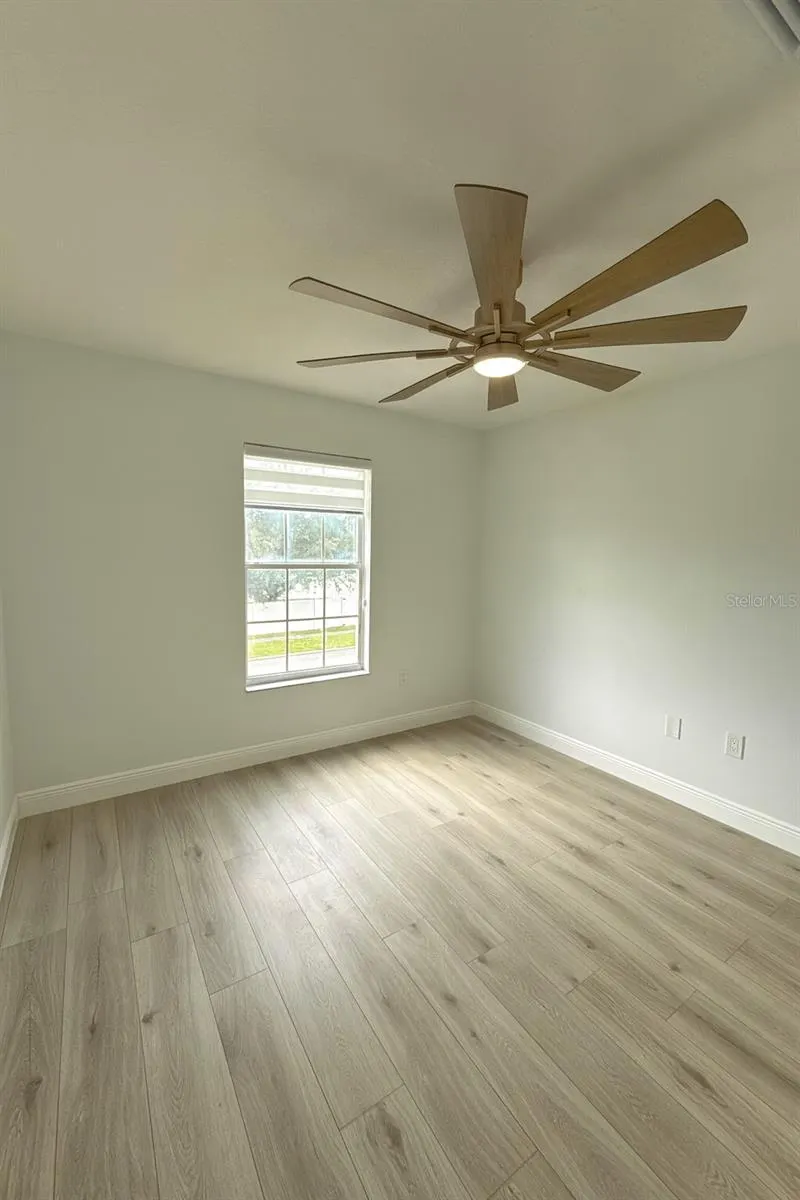209 SOUTHBRIDGE CIR
