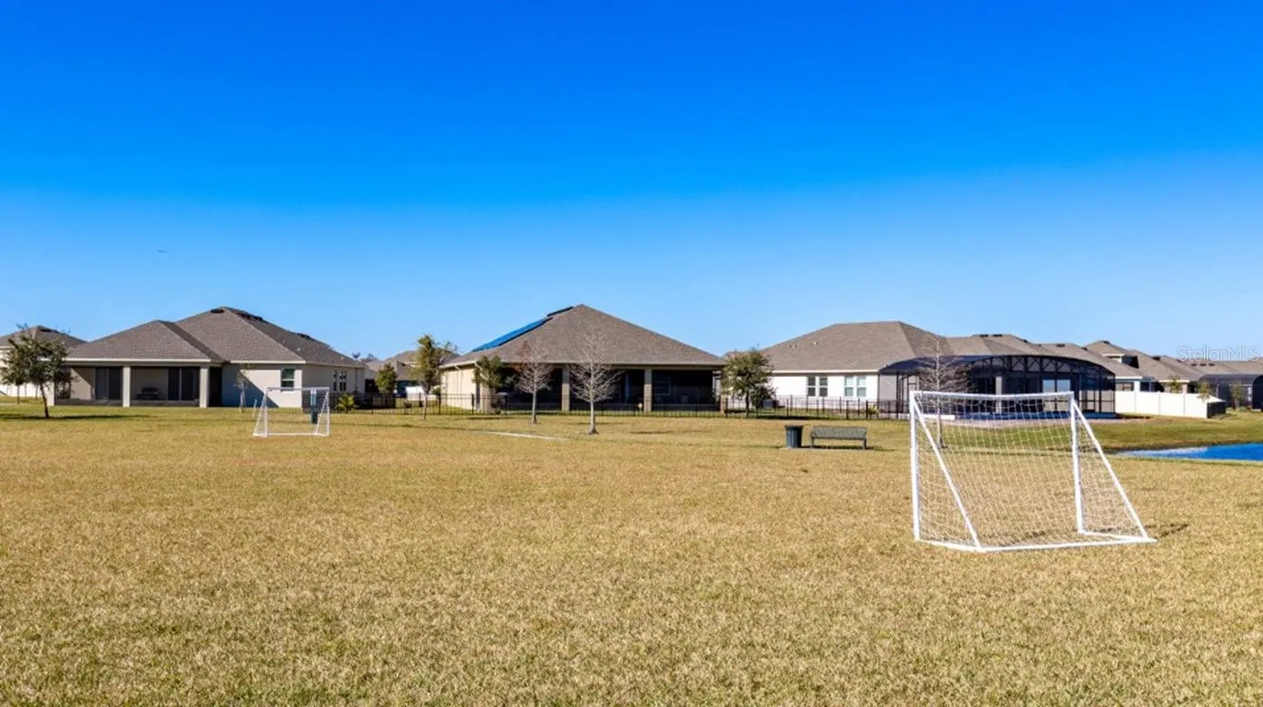 2012 BOOTHBY DR
