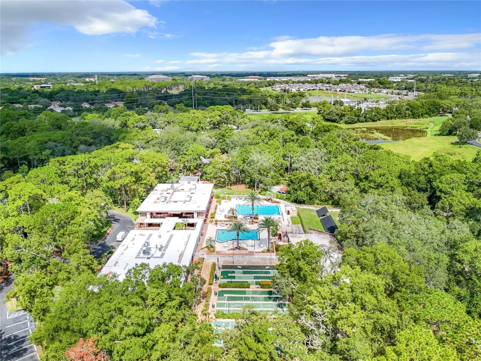 230 PEPPERTREE CT